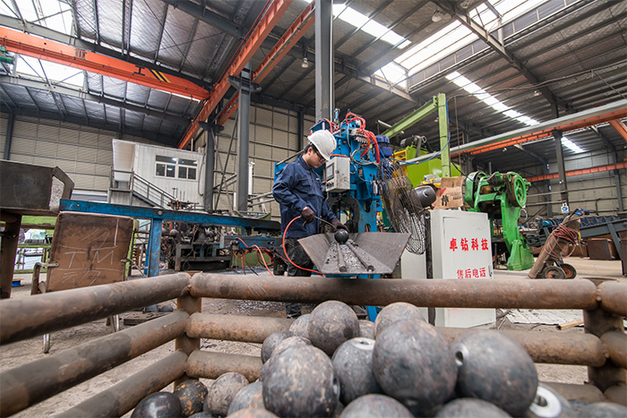 衡水网架配件-螺栓球加工车间