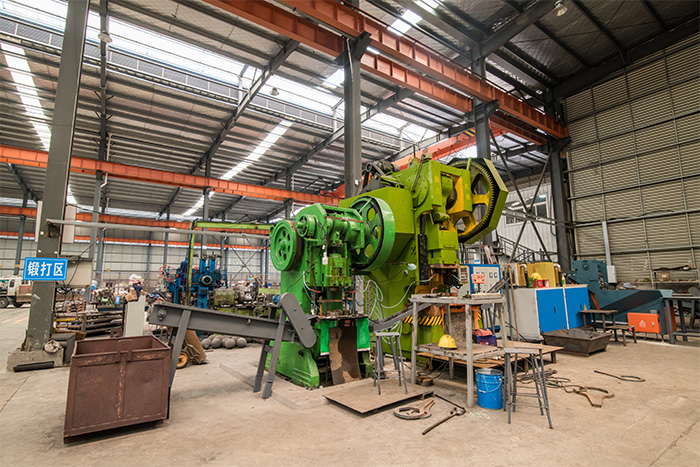 衡水网架配件-锥头加工车间